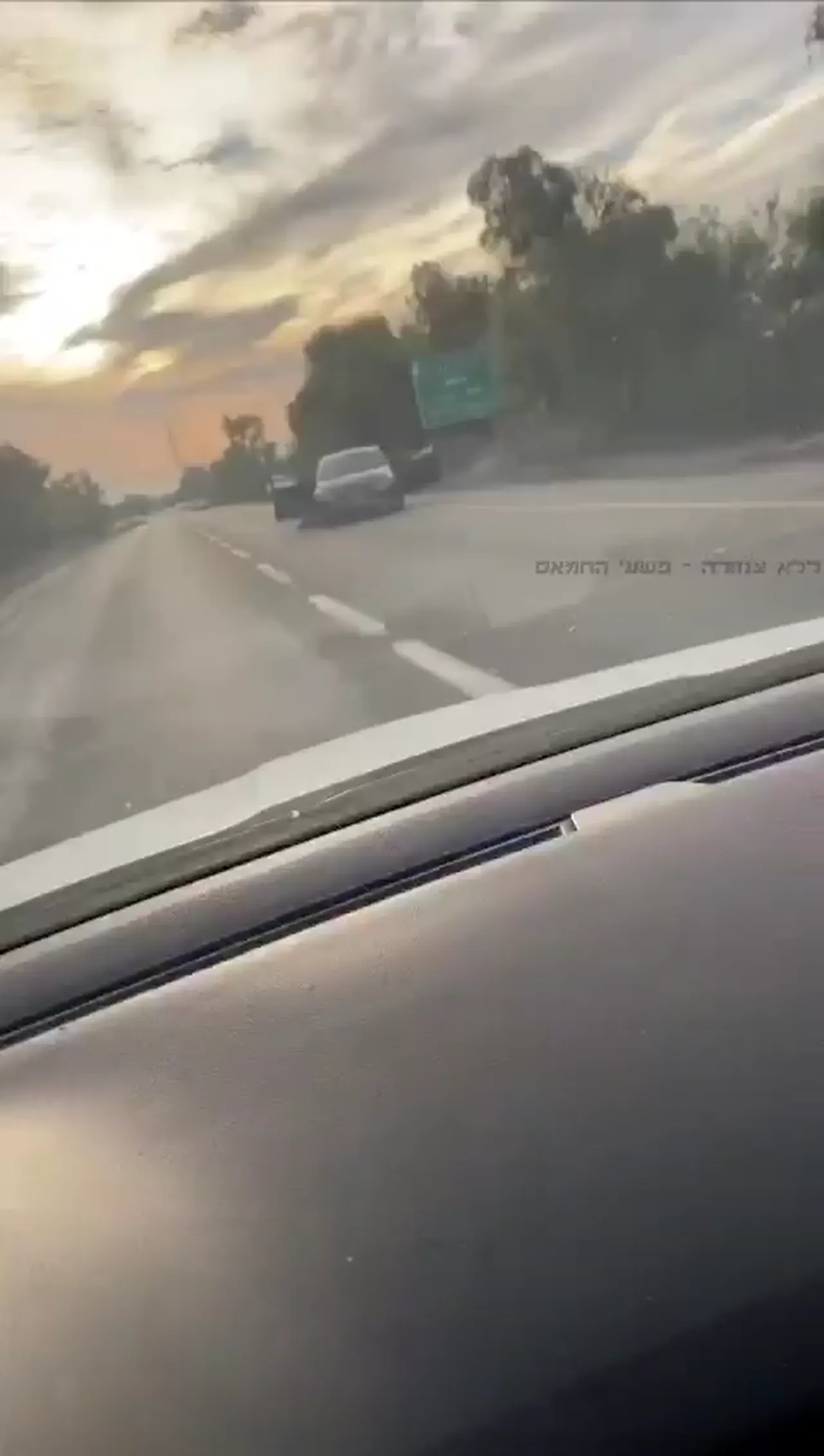 video 1076@30 11 2023 15 59 49